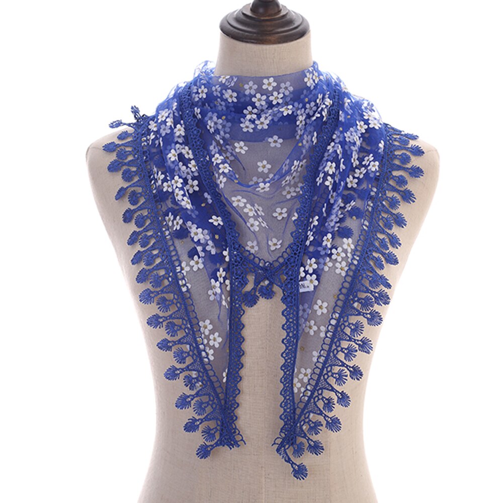 Women Triangle Scarf for Church Prayer Shawl Embroidered Lace Veil Floral Headcovering Tassel Veils Mantillas for the Church's